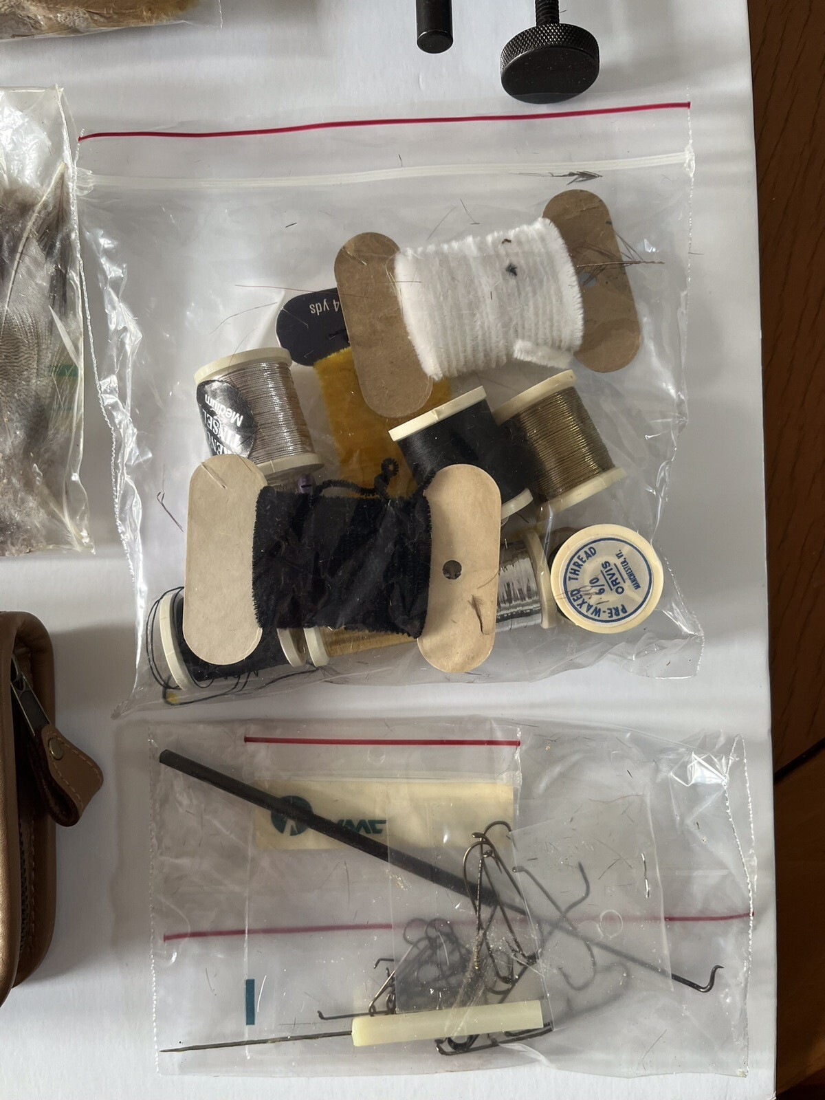 Orvis Fly Tying Kit Vintage Tools, Hooks ,feathers, reference book eBay