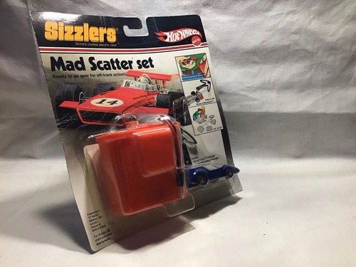 Hot Wheels Sizzlers Mad Scatter Set with Live Wire (Blue) - Picture 3 of 8