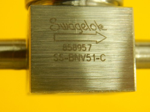 MRC Materials Research Plenum Chuck Head S-A00290 Nupro SS-BNV51-C Eclipse Used - Picture 8 of 8