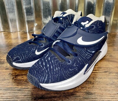 womens navy blue basketball shoes