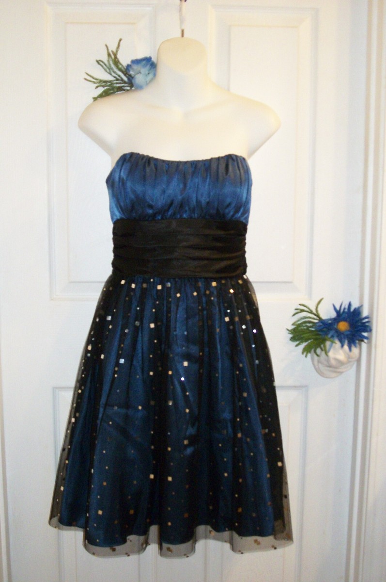 sapphire blue short dress Sapphire Ditsy Floral Print V Neck Mini Dress
