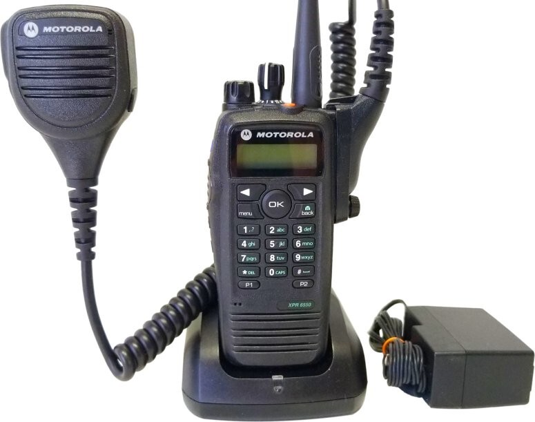 motorola50s pro モトローラー MOTOROLA XPR5550 VHF 136-174MHz AAM28JQN9KA1AN 45W MOTOTRBO