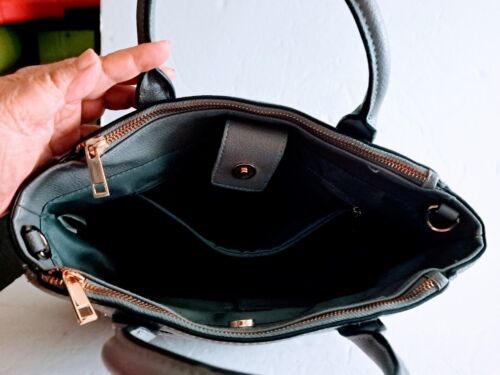 Multi-Pocket Gray Handbag Cross-Body Purse 11.5" x 8.5" - Picture 4 of 6