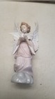 Lladro #6131 Ceramic Angel with Dove (M)