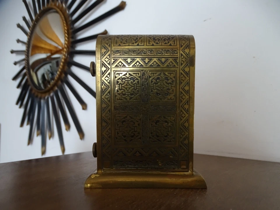 Calendrier perpetuel ART DECO 1930 métal doré et laiton ancien RARE - Photo 4/4