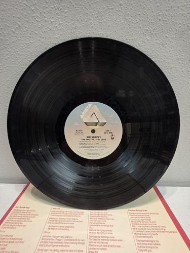 Air Supply - The One That You Love, Vinyl 1981 Arista AL 9551 - Picture 5 of 6