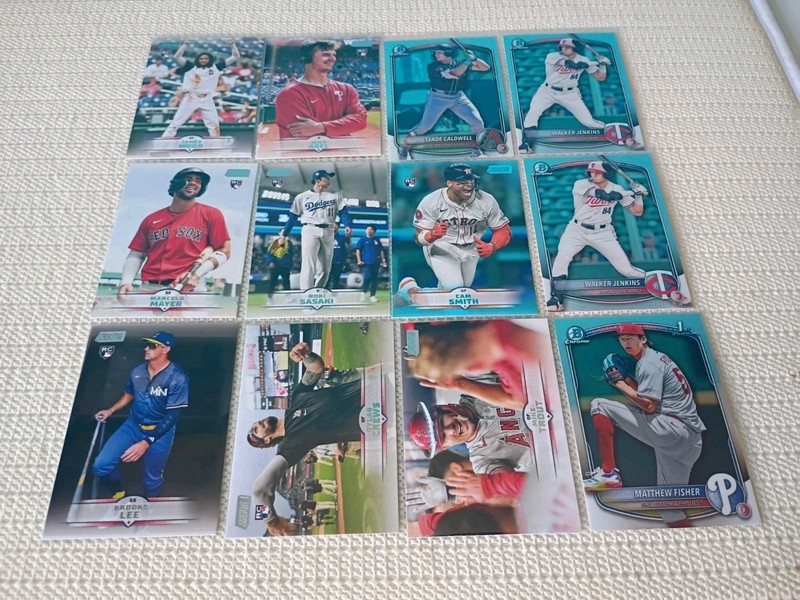 2025 Topps Bowman 12 Card Lot, Rookies Prospects + Trout