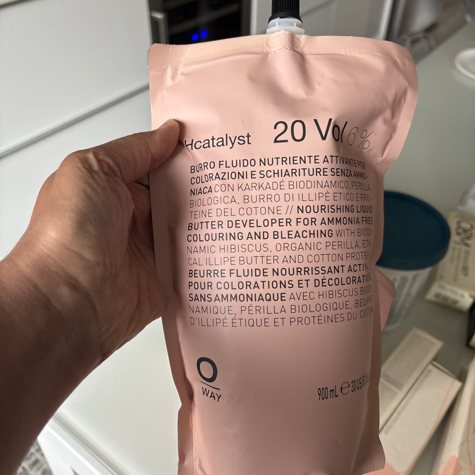 Oway Hcatalyst 20 Volume Cream Developer 