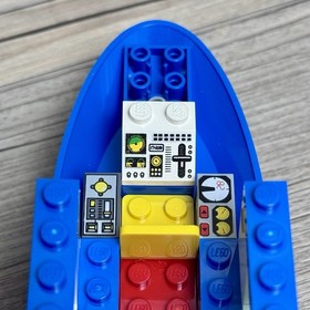 LEGO City Passenger Plane #3181 2010 90% Complete with Mini Figures Preowned