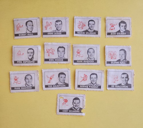 (13 Card Lot) 1969 O-Pee-Chee Stamps (used) Booby Hull, Phil Esposito +++