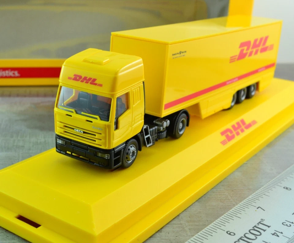 Трактор-прицеп Rietze Iveco Euro Star DHL Express & Logistics масштаб 1:87 HO - Изображение 2 из 3