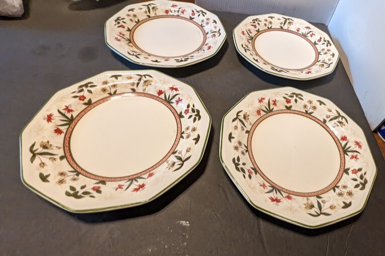 CHURCHILL ASSAM SET OF SALAD PLATES 3/4