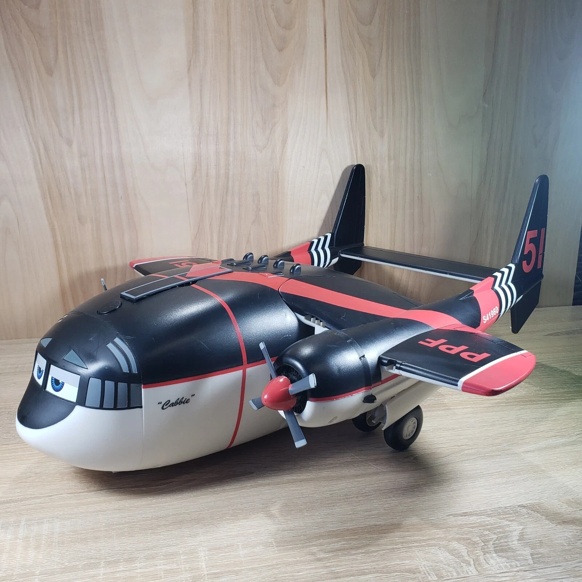 Porteur avion 2025 disney