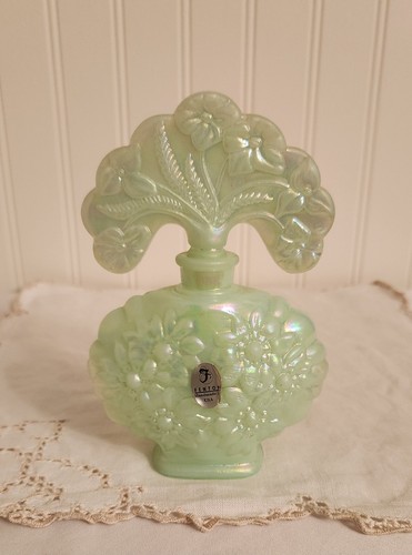 Fenton Sea Mist Green Iridescent Perfume Bottle & Stopper Embossed Flower Design - Picture 2 of 14
