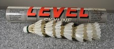 7 Vintage Level Skyline Feather Shuttlecocks for Badminton from Netherlands