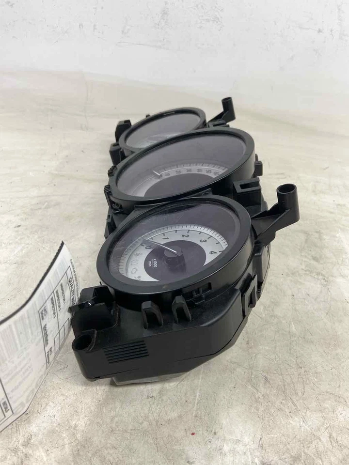 Medidor de velocímetro usado serve: 2013 Mercedes-benz Mercedes c-class 204 tipo C250 S - Imagem 3 de 4