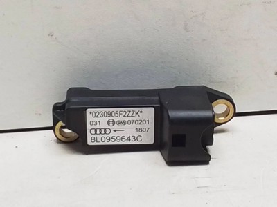 Audi A3 S3 8L 2001 Airbagsensor Crashsensor Drucksensor 8L0959643C OLT11065