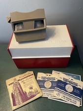 ViewMaster Vintage Reels  Storage Box Snoopy Lassie  