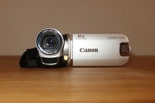 Canon Legria FS200 Camcorder Video Camera - SD Card   Tested Working