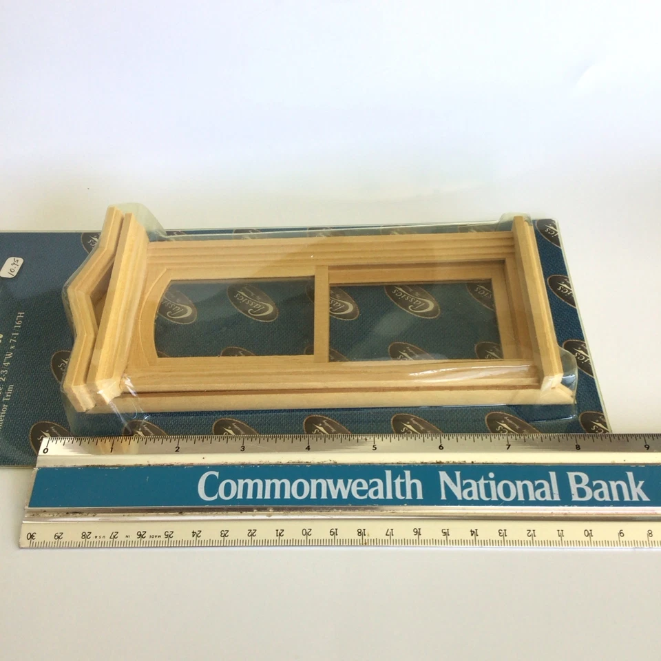 Miniature hooded Victorian Slim Working Window #5030 1:12 scale Handley Classics - Image 4 of 4