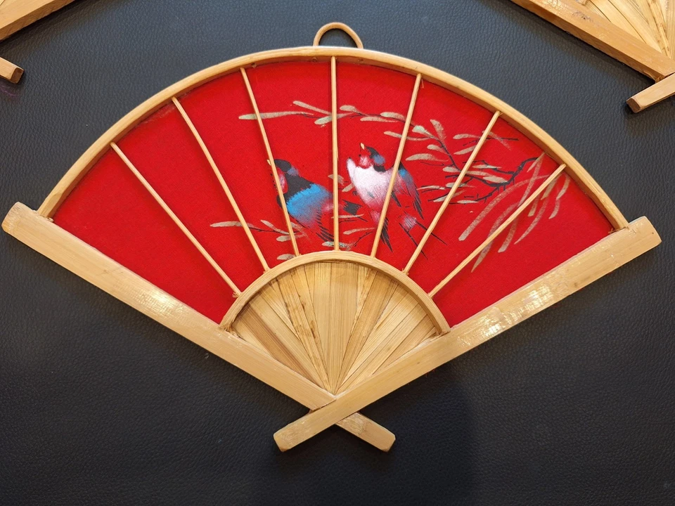 3 abanicos de bambú orientales japoneses pintados a mano asiáticos colgantes de pared arte floral de ratán Foto 3 de 4