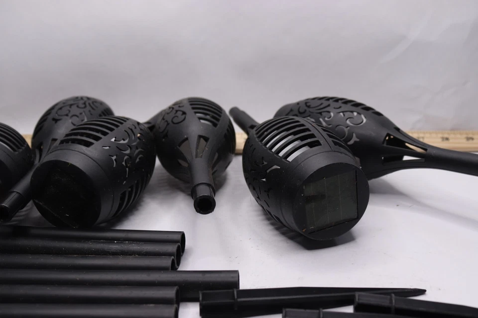 (6-Pk) Solaris Powered LED Torch Stakes Solar Pathway Light Black QMC250SLR-6 - Image 4 of 4