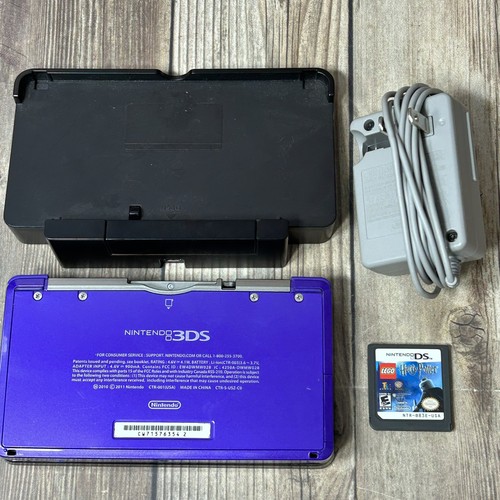 Nintendo 3DS Midnight Purple Handheld Konsole System CTR-001 getestet mit Spiel