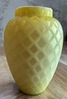 1890-1900 Antique Glass Vase Diamond Pattern, Satin  Cased In Clear Yellow. — photo 2