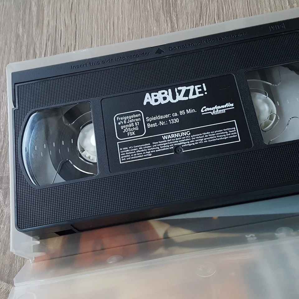 Abbuzee! Der Badesalz Film VHS Video Kassette in Hülle - Bild 2 von 3
