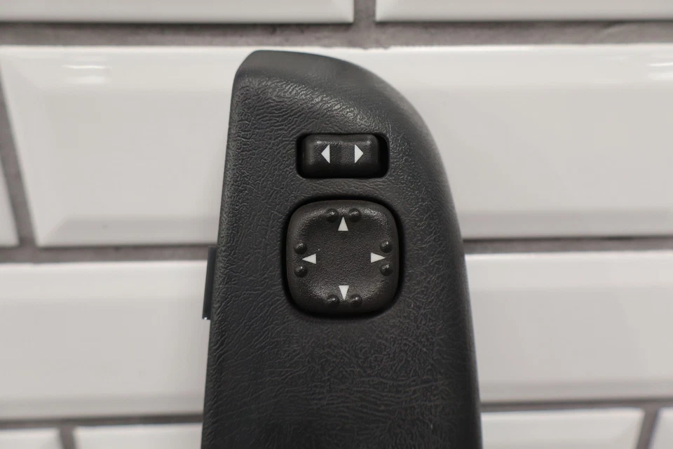 Interruptor de ventana maestra de cabina extendida 99-02 Chevy GMC GMT800 (grafito 12D) Foto 2 de 4