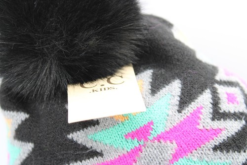 CC Kids NWT Beanie Hat Soft Stretch Medium -- Lg. Multi-Colored Pom Pom - Picture 7 of 11