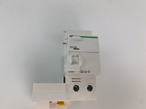 Vigi iC60 A9Q31240 Erdleckage Zusatzblock 2P 40A 30mA SI Typ  - Bild 5 von 6