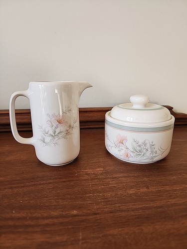 Noritake Keltcraft  Deerfield Creamer And Sugar