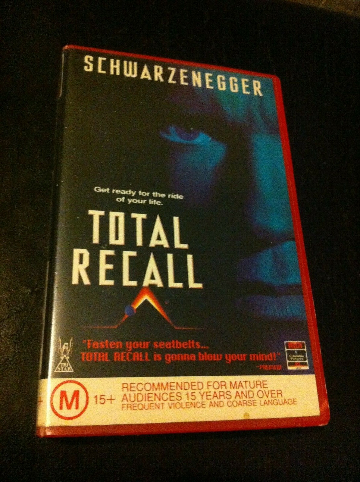 Total Recall VHS rare M15+ exrental video tape Scifi Arnold