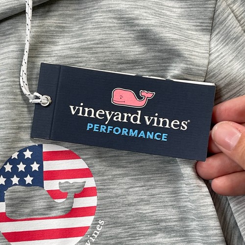 Vineyard Vines Performance Shirt Mens Small Long Sleeve Big Whale Flag NEW - 第 4/14 張圖片