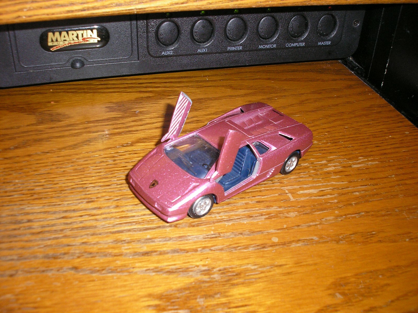 Picture 4 of 5