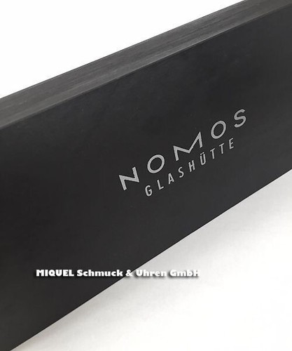 Nomos Tangente Super 30 Red Cross Sister White - Limited Edition (Pre-Owned) Unisex - Picture 11 of 11