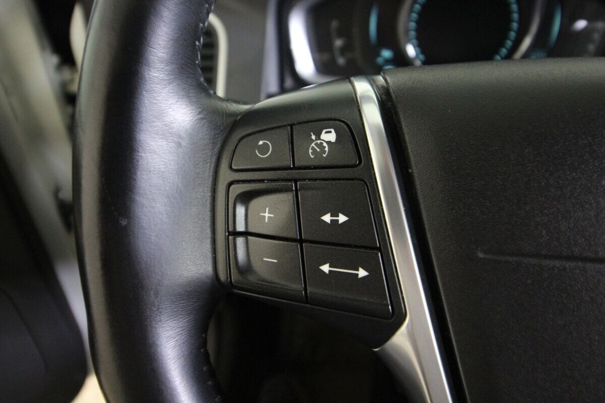 Volvo XC60 2,0 D4 181 Momentum aut.