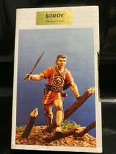 FIGURINE A MONTER ET A PEINDRE EN RESINE/PLASTIQUE ROMAIN GLADIATEUR SOMOV