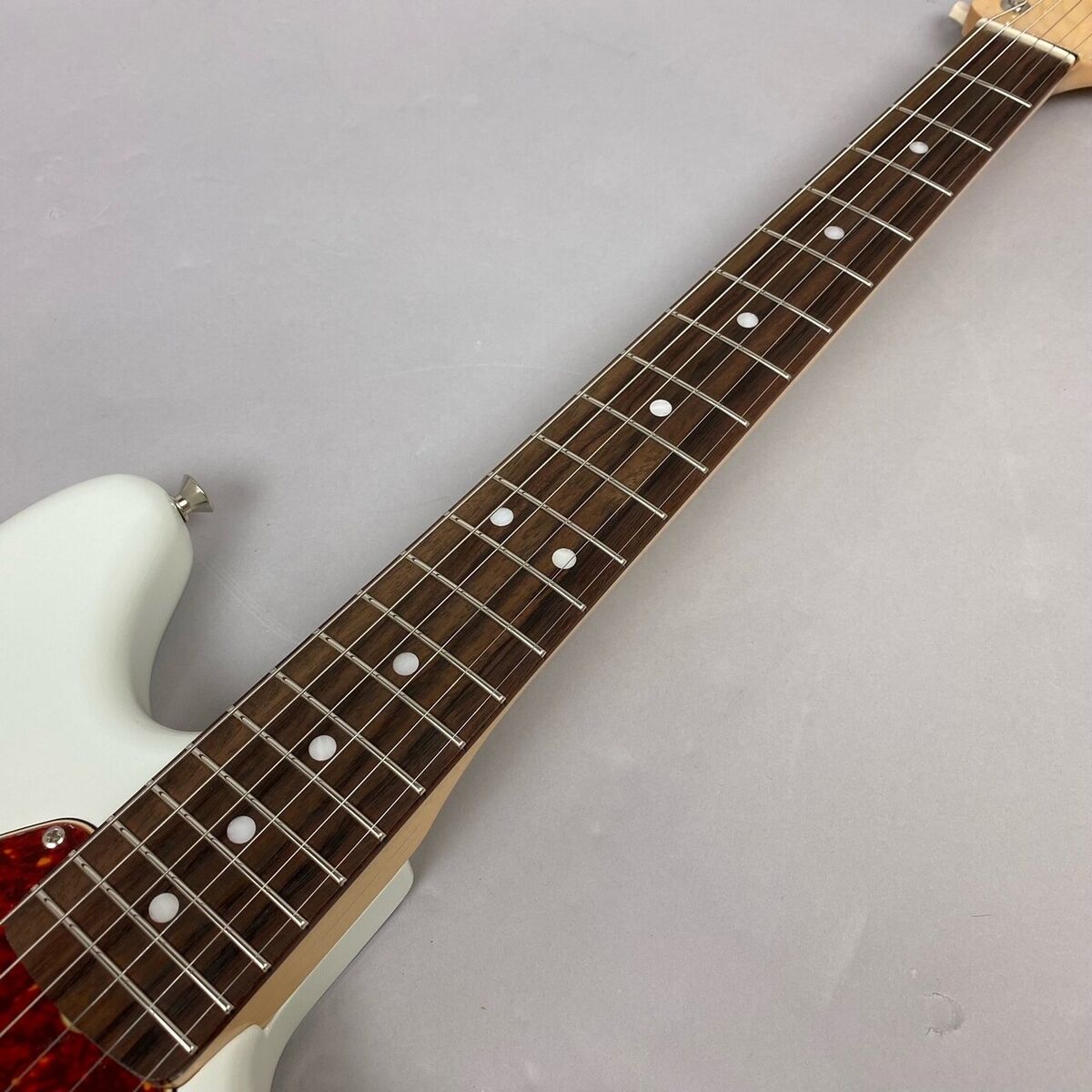 Fender Made in Japan Traditional 60s Mustang Olympic White Fender Made in Japan Traditional 60s Mustang Olympic White