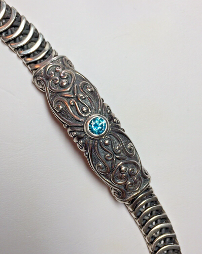 925 Sterling Silver Bracelet with Blue Gemstone - Picture 2 of 5