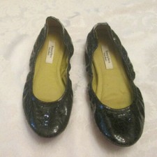 Simply Vera Vera Wang BLACK ON BLACK PATENT STRETCH Ballet Flats Shoes Wo Sz 6.5