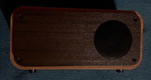 Altoparlante Grassroots by iWave effetto legno capacità Bluetooth/Aux SPEDIZIONE GRATUITA - Foto 3 di 7