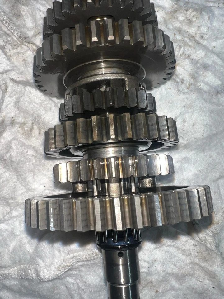 KAWASAKI KLF400 BAYOU 93-99 TRANSMISSION INPUT+OUTPUT ASSY 13127-1211 13128-1185 - Image 4 of 4