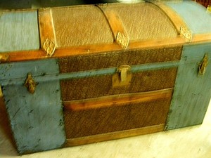 Antique Camel Back Trunk To Restore | eBay