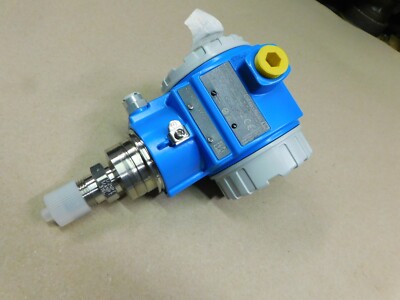 Endress Hauser FLOW Transmitter PMP71-M143/0 E & H NEW 
