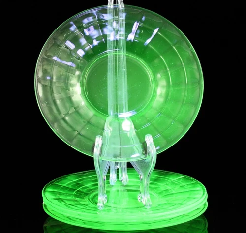 SET OF 4 ANTIQUE c1930s OPTIC GREEN VASELINE DEPRESSION URANIUM SIDE PLATES