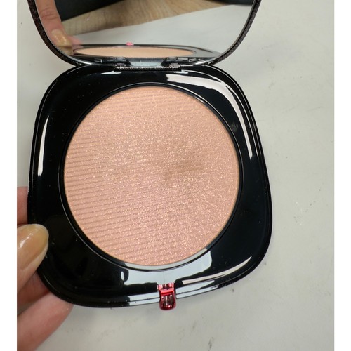 NWOB Marc Jacobs Beauty O!Mega Glaze All Over Foil Luminizer Showstopper - Picture 5 of 5