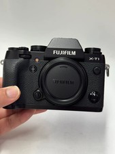 Fujifilm Fuji X-T1 XT1 Mirrorless Digital Camera Body Only English - 95%new