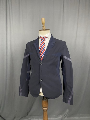 Chaqueta Blazer Marithe Francois Girbaud Azul Reversible Tecnología Multibolsillo Talla 46 - Imagen 5 de 19